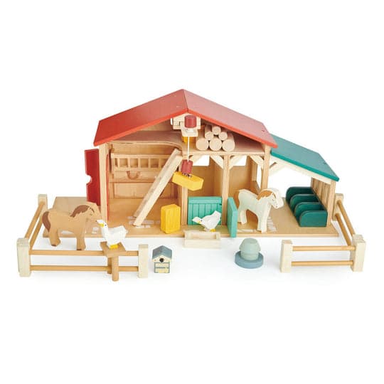 Tender Leaf wooden farm with barn, stables, cowshed, fences, pulley, two horses and two geese
